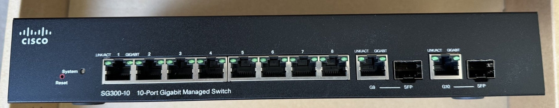 CISCO SG300-10 10-Port Gigabit Managed Switch