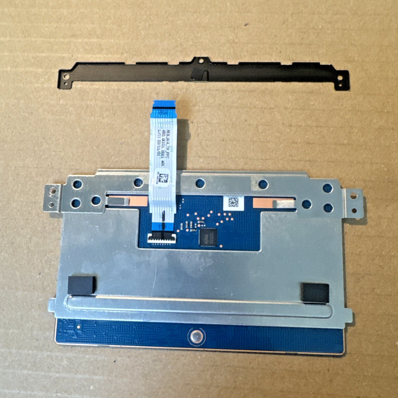Dell Vostro 5402 Touchpad Mousepad Trackpad + Bracket 0JTTWY 0VNNW - Refurb.