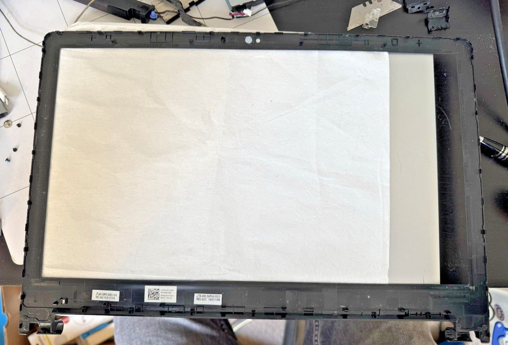 Dell Inspiron15 3567 3565 LCD Lid Bezel 06C63X Screen Surround Trim Bezel - Refurb.