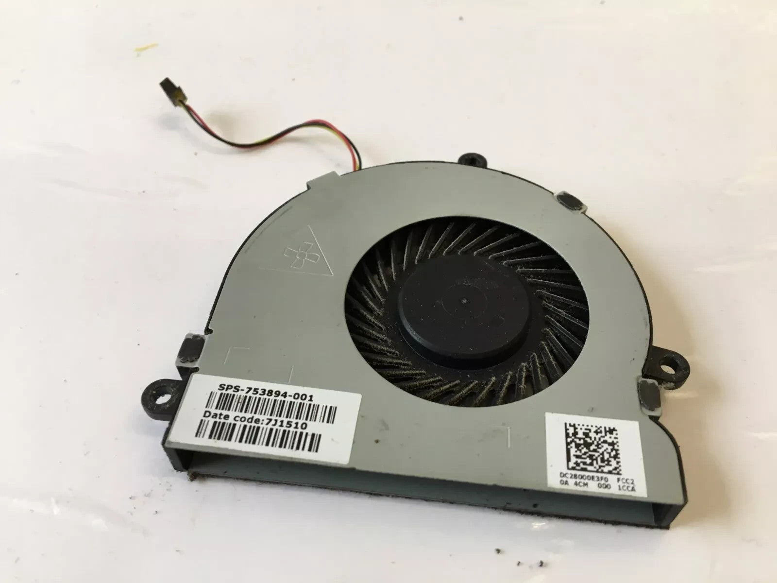 Dell Inspiron 117R-5721 17R-5737 M531R Laptop CPU Fan DC28000C8A0 SPS-753894-001 - Refurb.