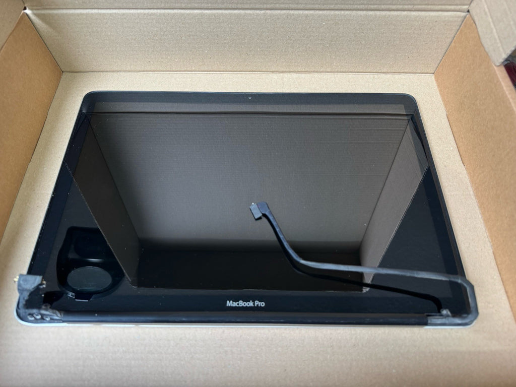Apple MacBook Pro 17” Complete Display Assembly Grade B