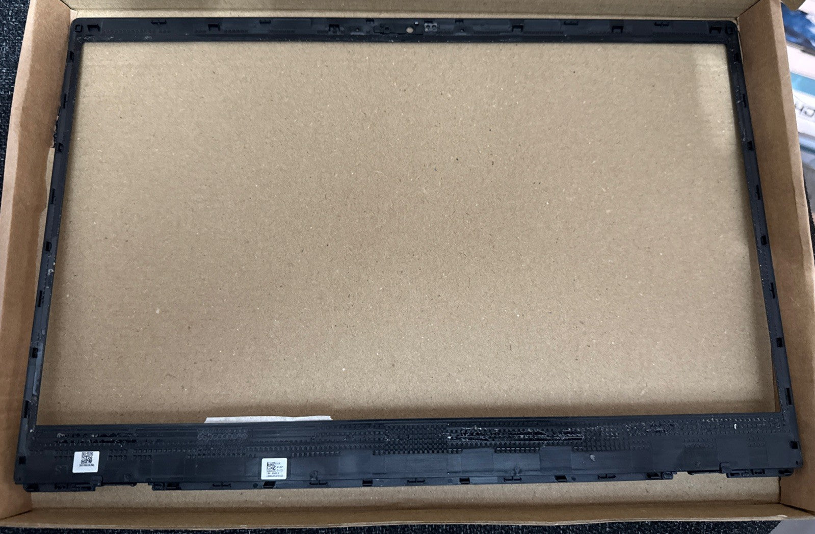 Asus Expertbook  B1400C LCD Screen Bezel Front Cover 0A 21AP 01C3 - Refurb.